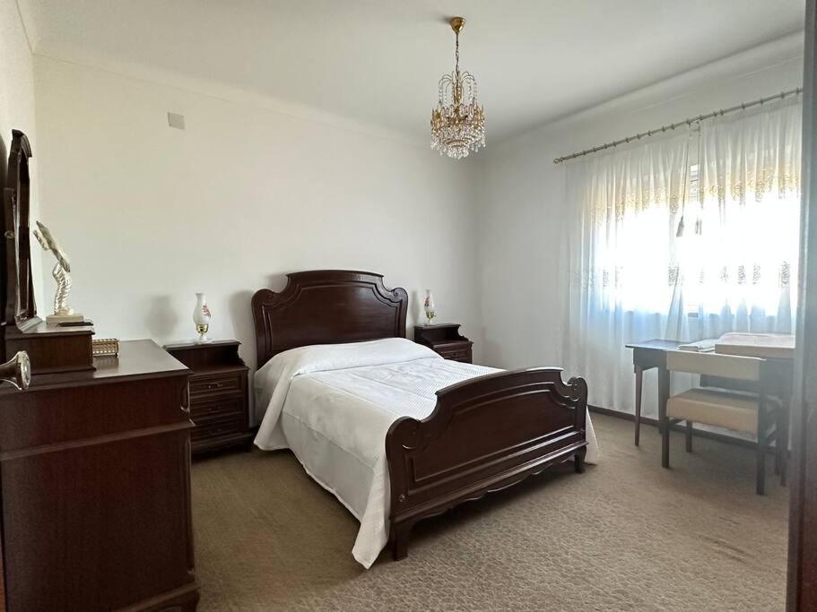Villa Mendes Oliva อัลเมดา ภายนอก รูปภาพ