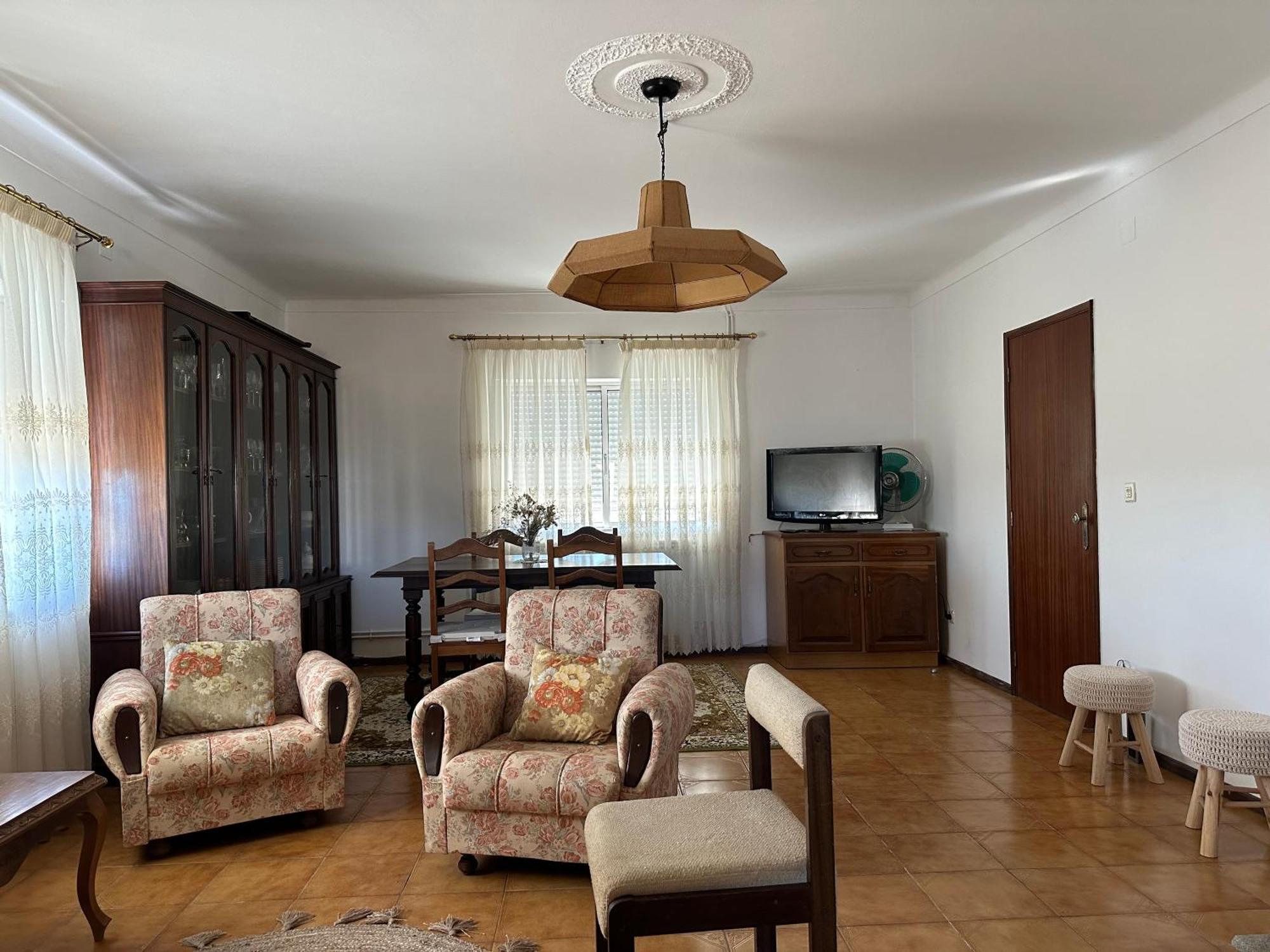 Villa Mendes Oliva อัลเมดา ภายนอก รูปภาพ
