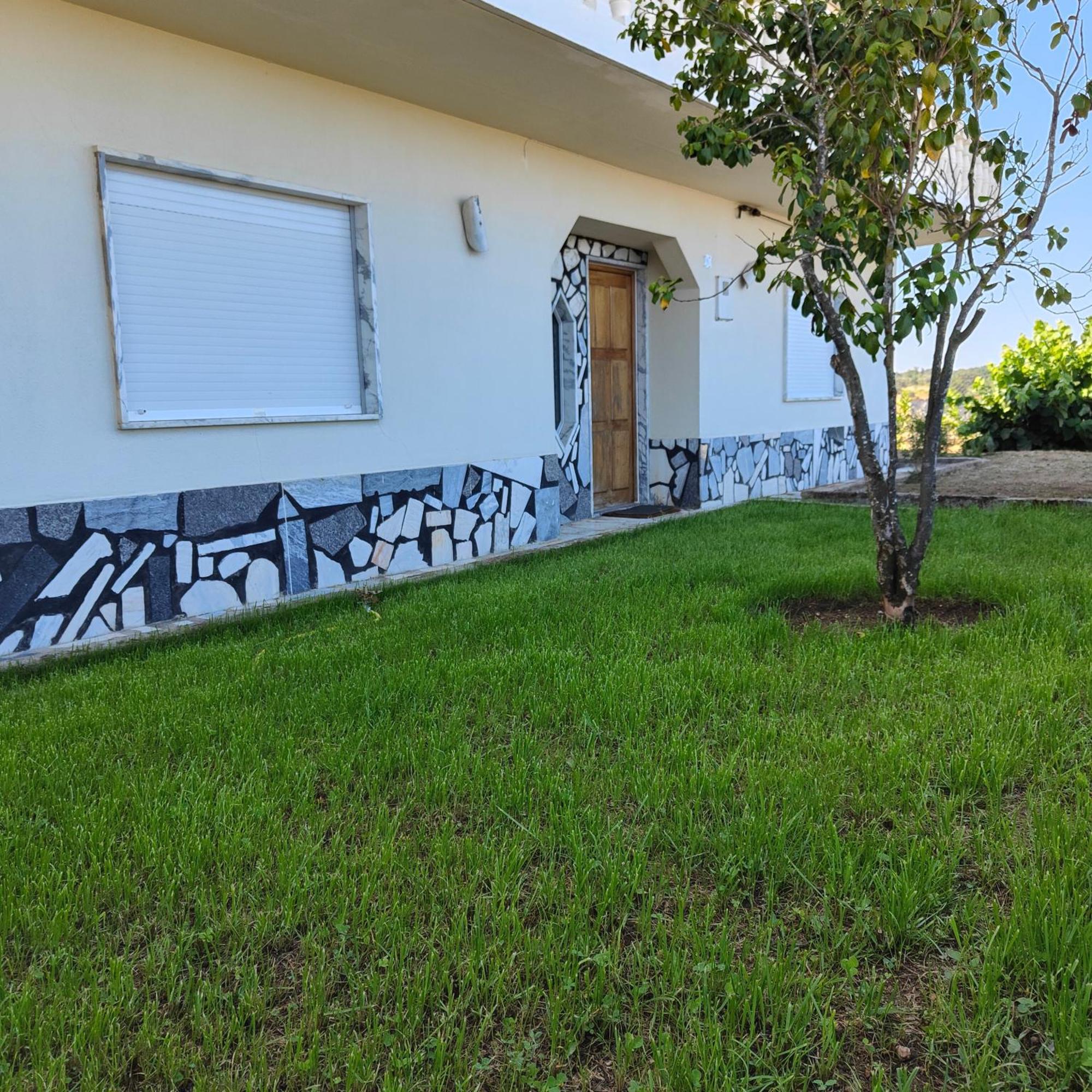 Villa Mendes Oliva อัลเมดา ภายนอก รูปภาพ